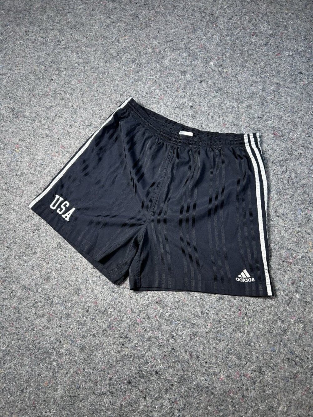 Adidas USA Vintage Soccer Shorts Sz L Black 3-Stripe Jacquard Striped Football